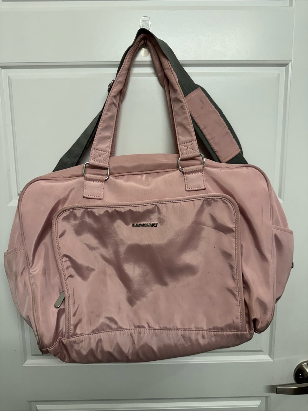 BAGSMART Puffy Pink Travel Cosmetic Bag